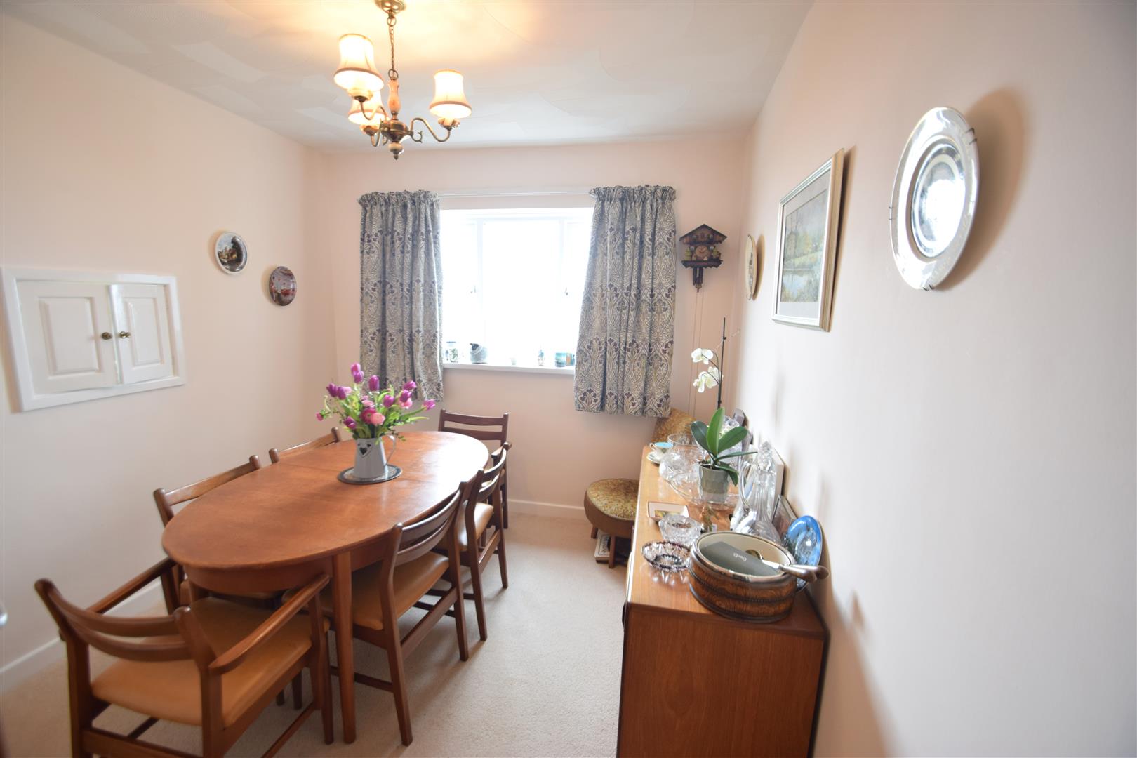 Main Road, Ogmore-by-sea, Bridgend County Borough, CF32 0PW